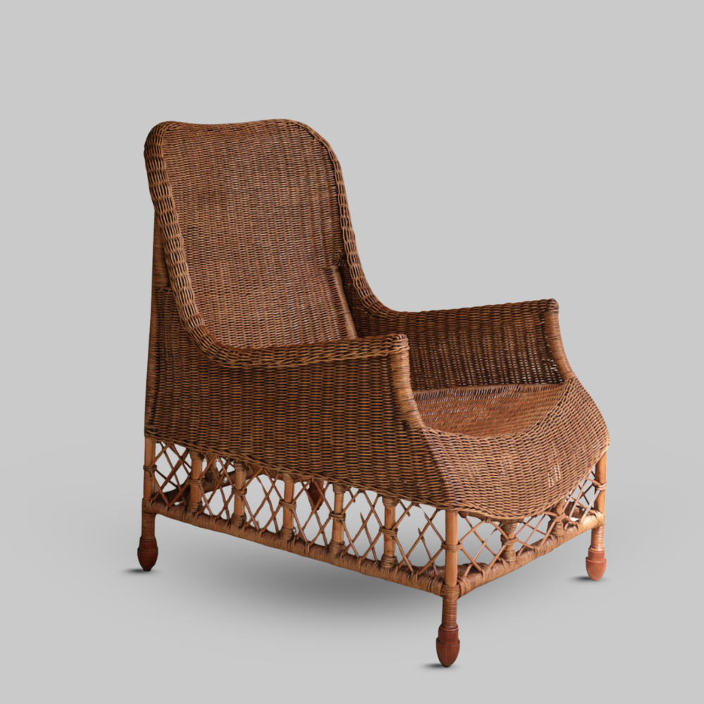 Realm August Lounge Chair