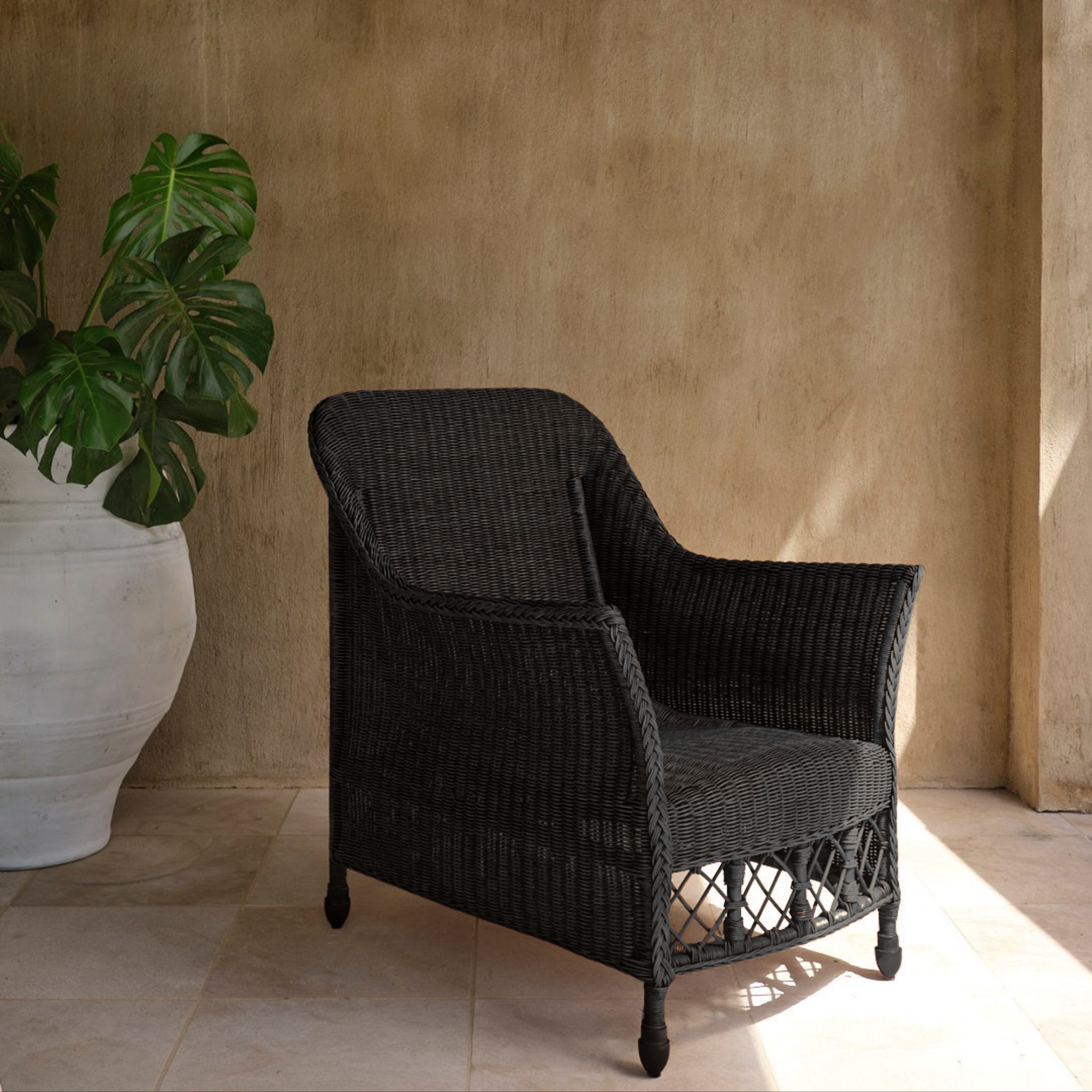 Realm Desiree Lounge Chair