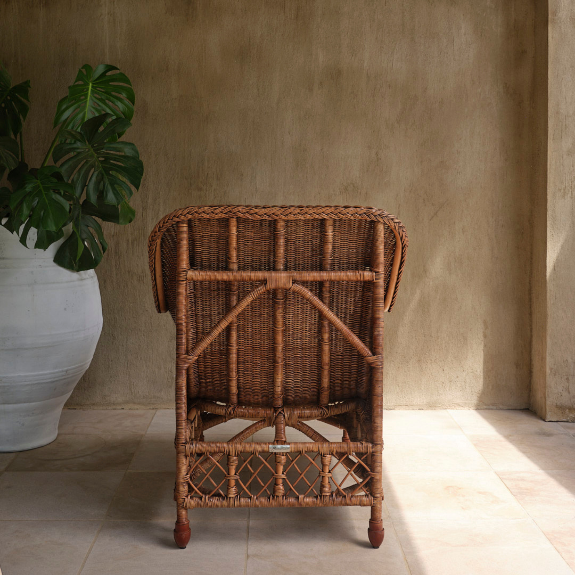 Realm Desiree Lounge Chair