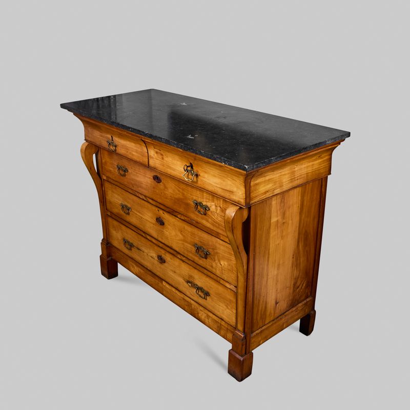 18th Century French Commode w/Marble Top