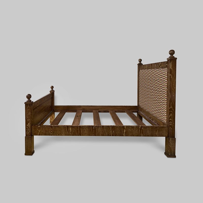 Harbinger by Hand - Sellig Bed